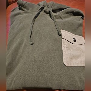 Long sleeve Polo shirt with hood